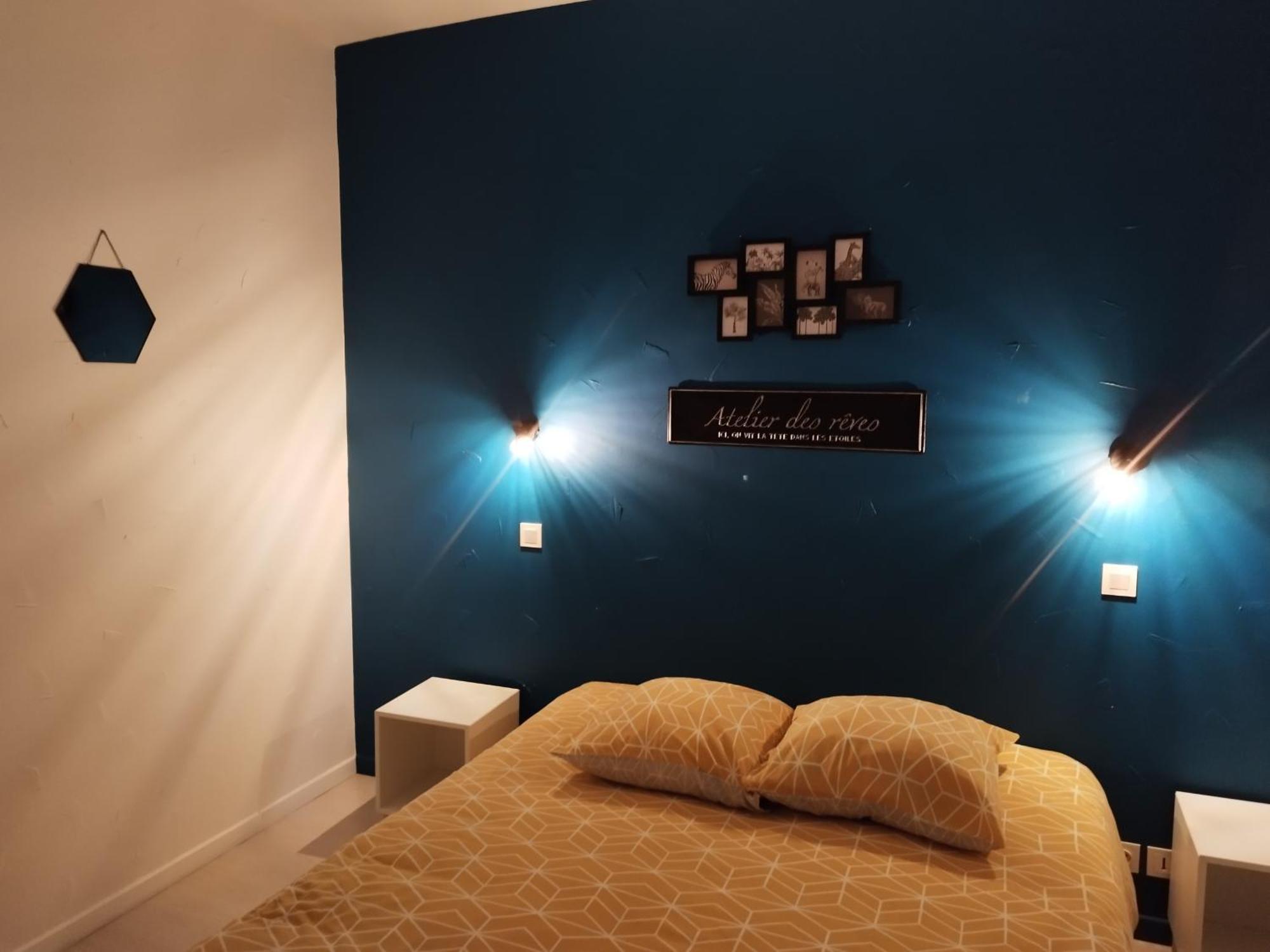 Hotel De La Loube La Roquebrussanne ภายนอก รูปภาพ